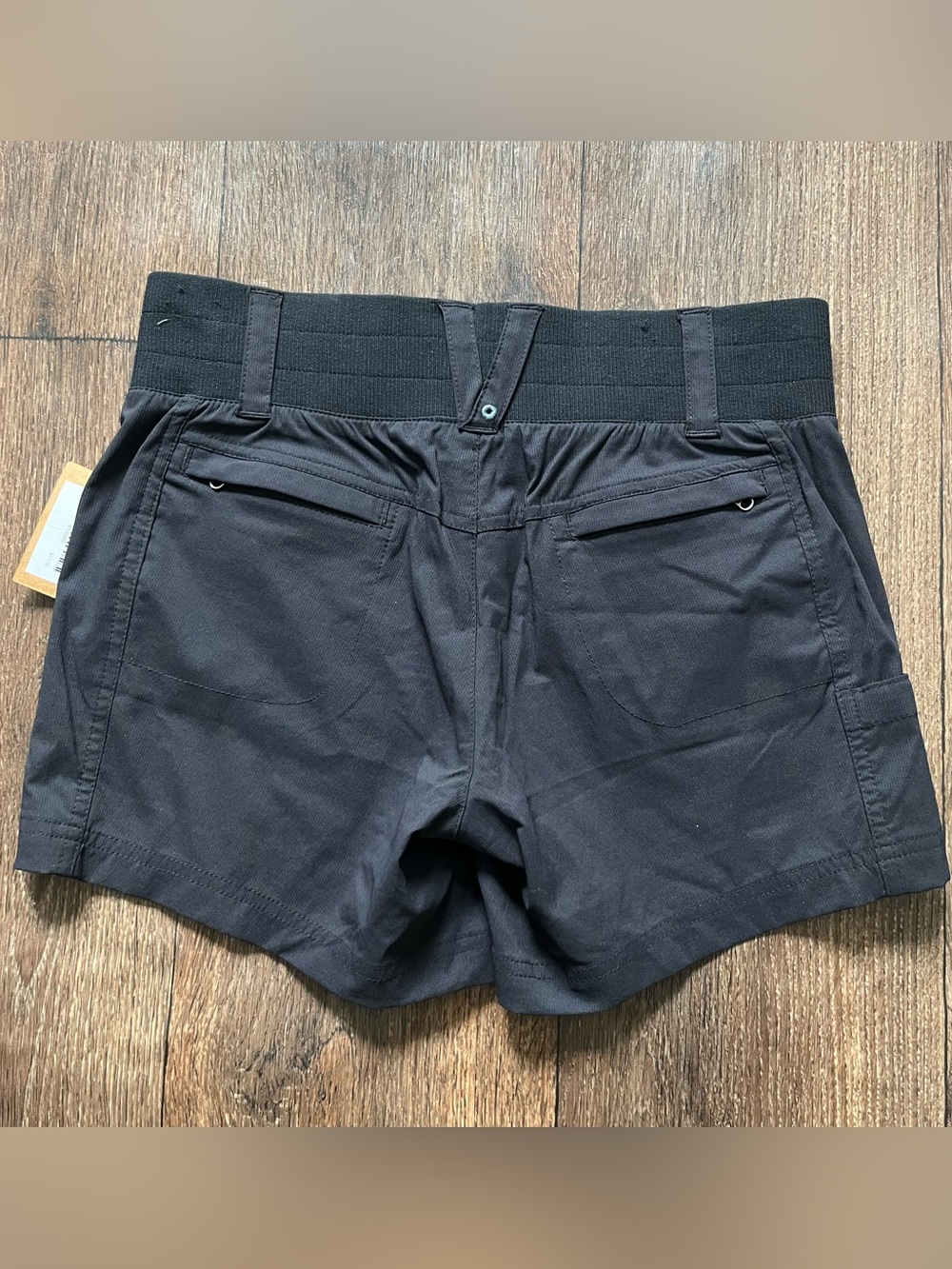 NWT title nine 9 clamber 2.0? 5” black athletic golf outdoor shorts size 2 READ - Picture 9 of 13